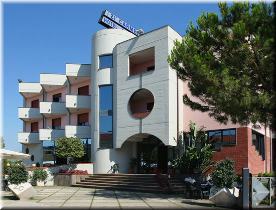 Hotel Hotel